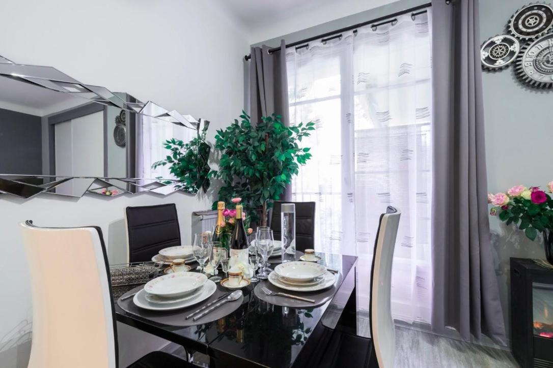 Beau 3 Pieces, 7 Pers, 2 Terrasses, Centre, Calme, Securite Lejlighed Nice Eksteriør billede
